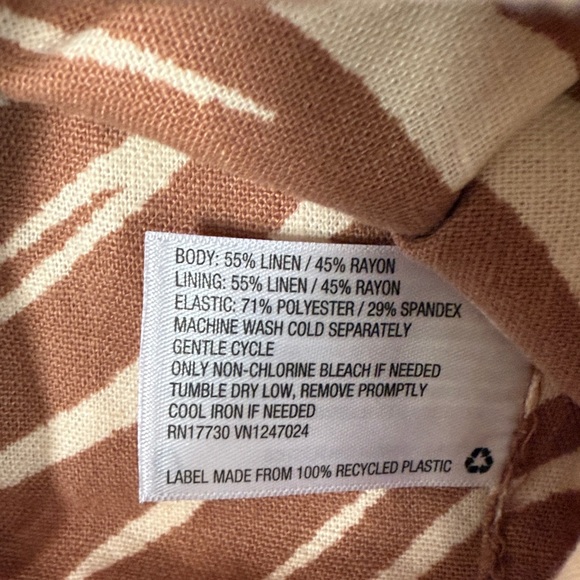 A New Day Brown and Cream Cropped Linen Topped - Picture 4 of 5